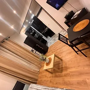  Apartamento F2 Moderne Proche Paris Francia